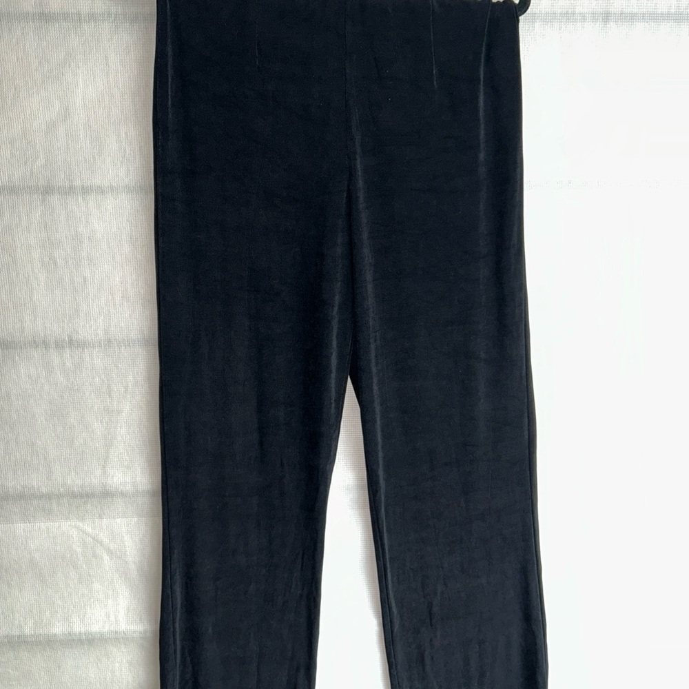 Chico's Travelers Size 1 Acetate Spandex Slinky Pull On Pants Black Wrinkle Free